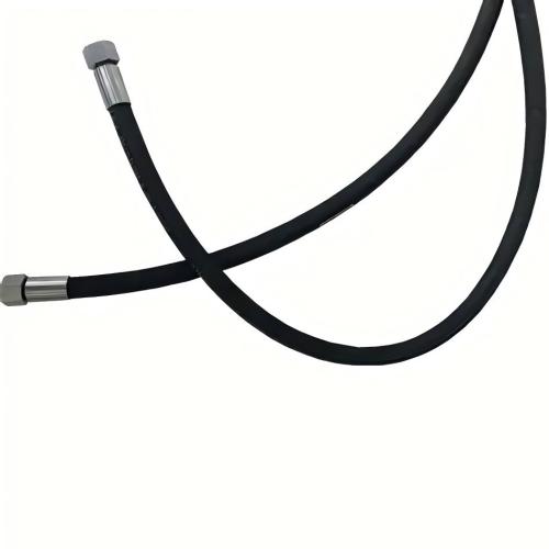 The flexible inlet and outlet pipes of the server rack mounted liquid cooling distribution unit have