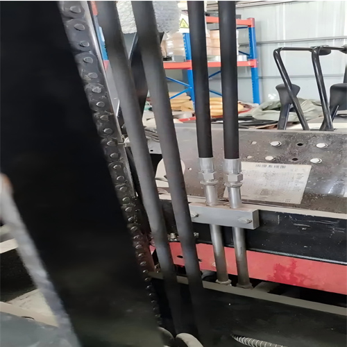 Corrosion-resistant hose assembly, spiral steel wire reinforced, suitable for negative pressure suct